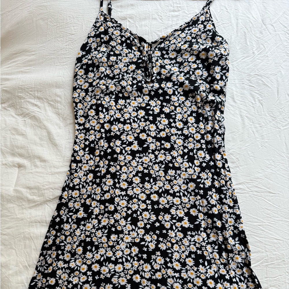 Hollister Floral Sundress 🌻